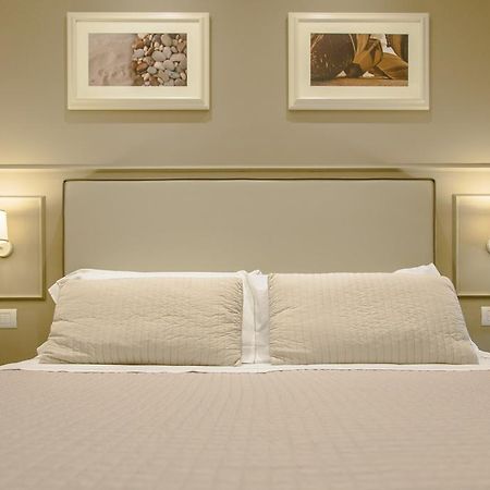 Hotel Ambassador มาร็อตตา ภายนอก รูปภาพ